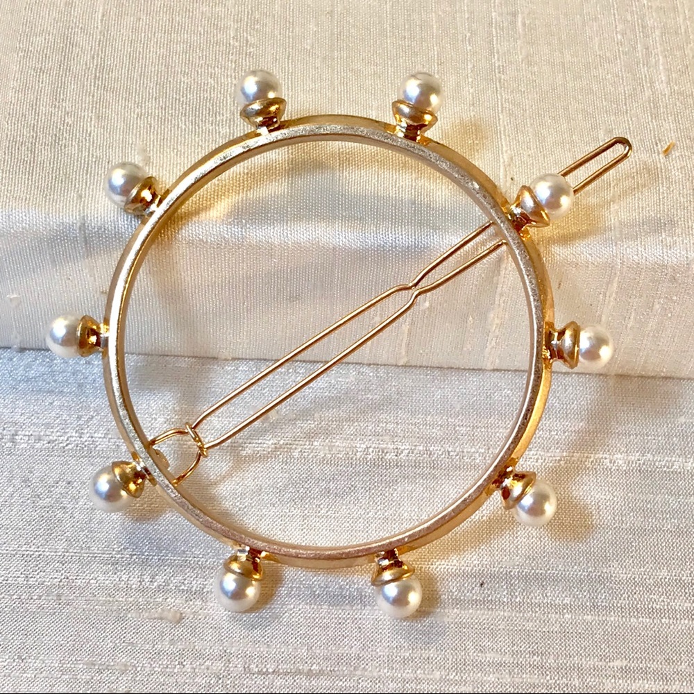 💫Golden Pearl Round Barrette 💫 - Picture 2 of 6